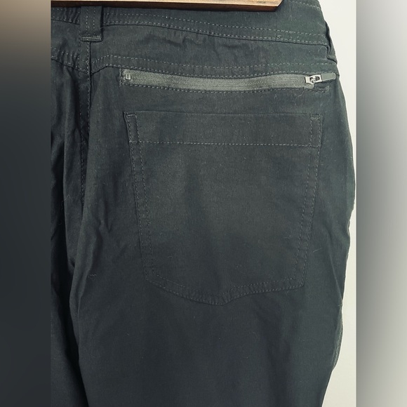 Men’s black pants - Picture 3 of 4